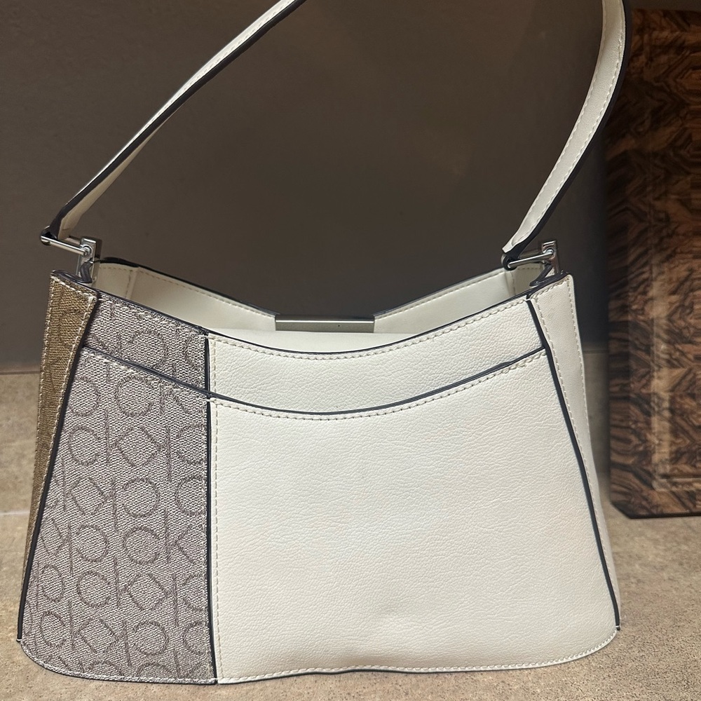 Elegant White and Brown Women's Bag - Picture 3 of 3